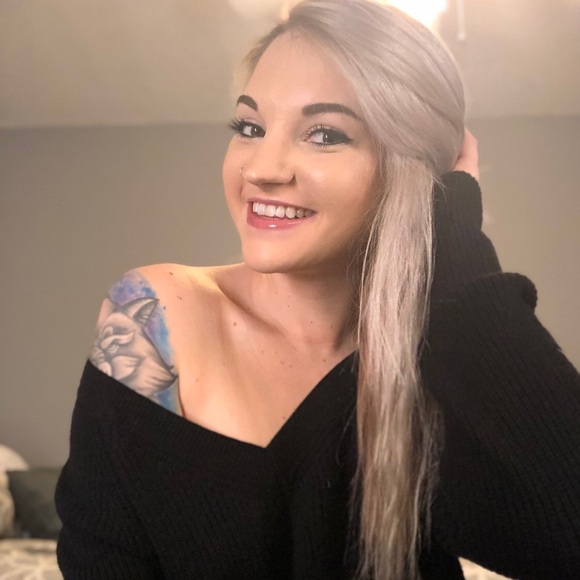 Meet your Posher, Rhianna - Picture 1 of 1